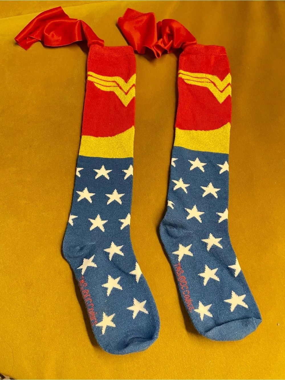 WONDER SOCKS w/CAPES Women’s